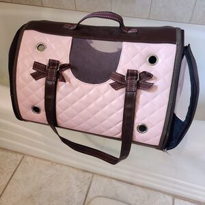 Small pet carrier